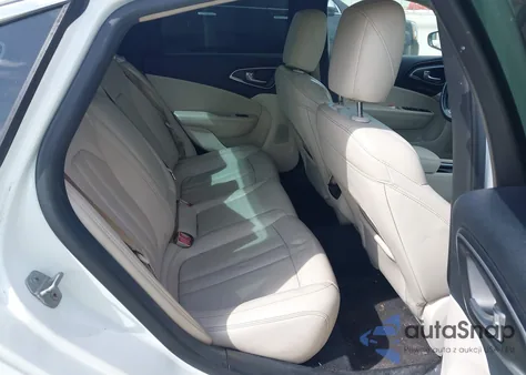 2015 Chrysler 200 C из США, поврежденный, VIN 1C3CCCCB2FN577857